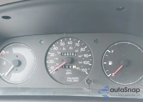 1997 Toyota Corolla Dx z USA, uszkodzony, nr VIN 1NXBB02E9VZ625990